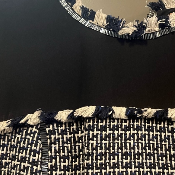 TORY BURCH. Beautiful Tweed Dress with sequins Navy and White - Picture 3 of 4